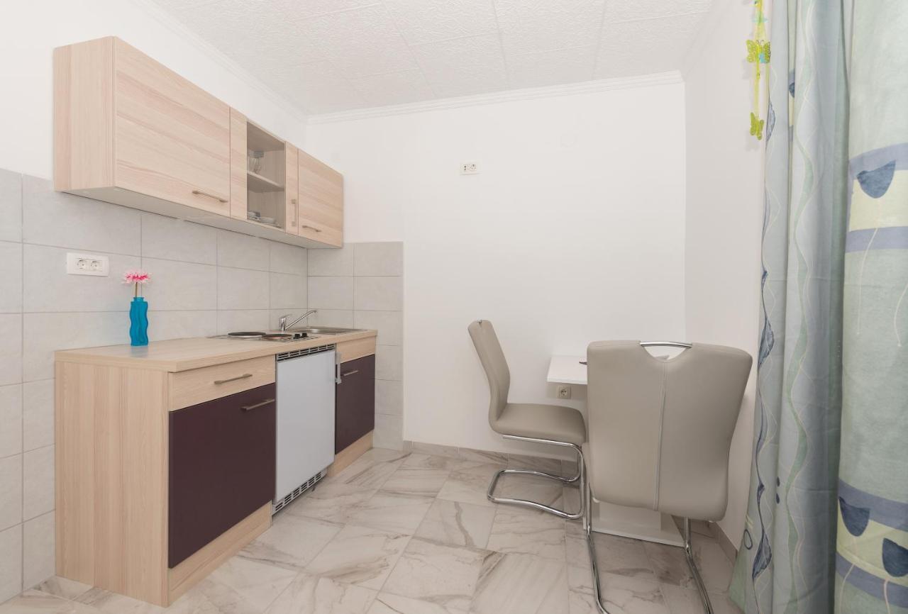 Apartments Calla Makarska Extérieur photo